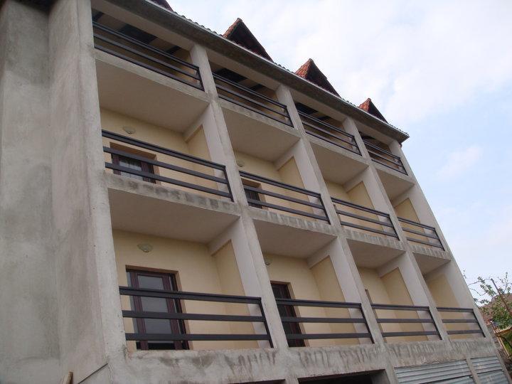 Hotel Vila Bruci Burrel Екстериор снимка