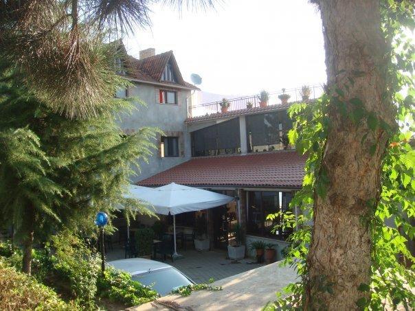 Hotel Vila Bruci Burrel Екстериор снимка