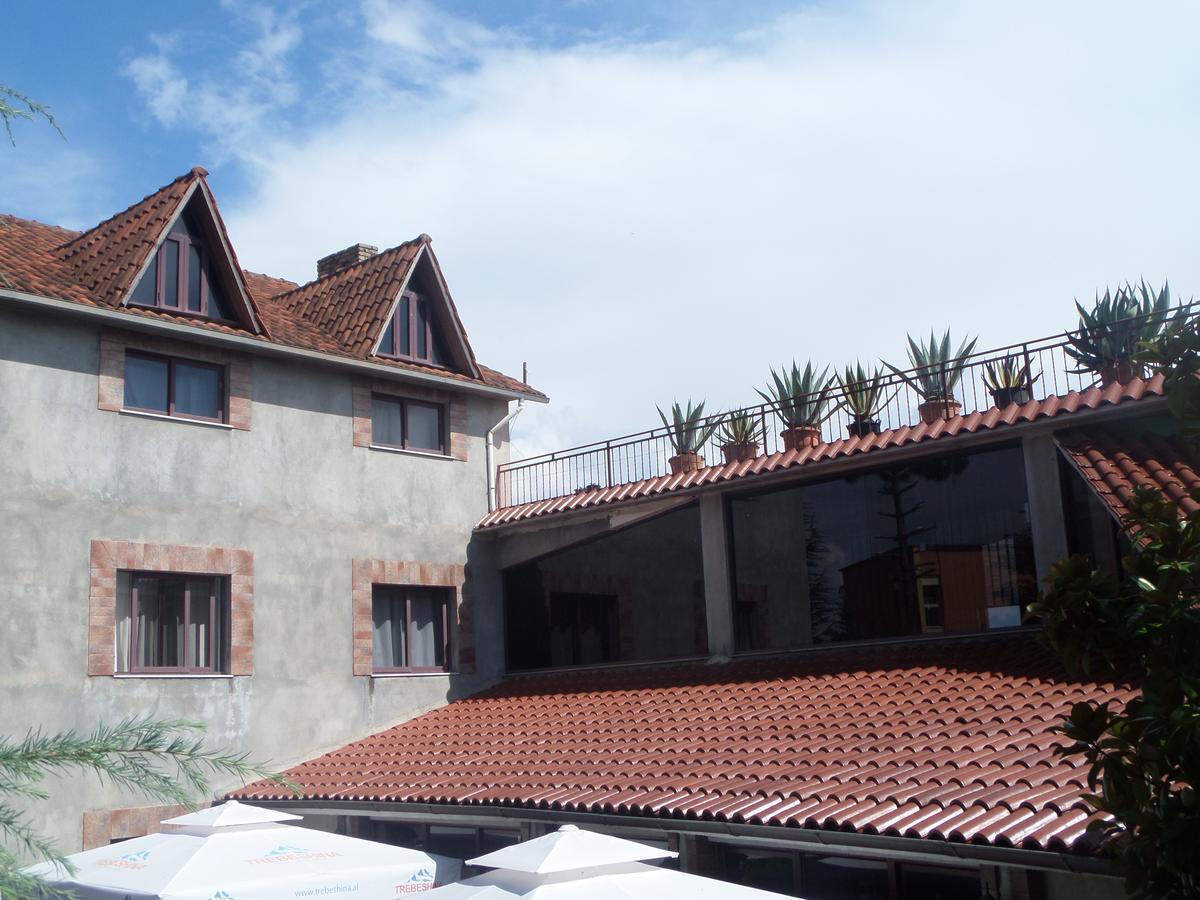 Hotel Vila Bruci Burrel Екстериор снимка